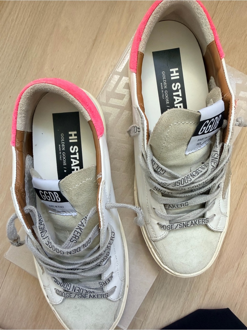 Golden Goose White Leather Super-Star Sneakers with Pink Heel - Picture 4 of 9